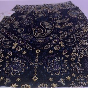 🎊Lularoe Elegant Cassie